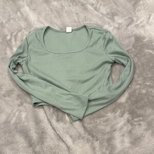 Women's Green Long Sleeve Top